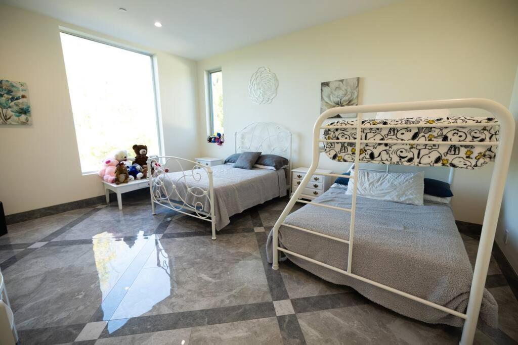 Casa de férias Beautiful Brand New Mansion Estate Los Angeles